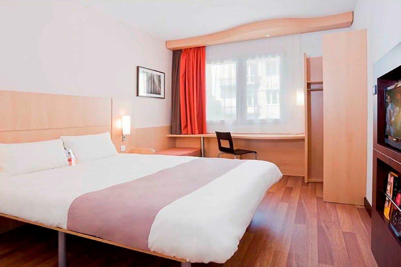 Hotel Ibis Kielce Centrum Dış mekan fotoğraf