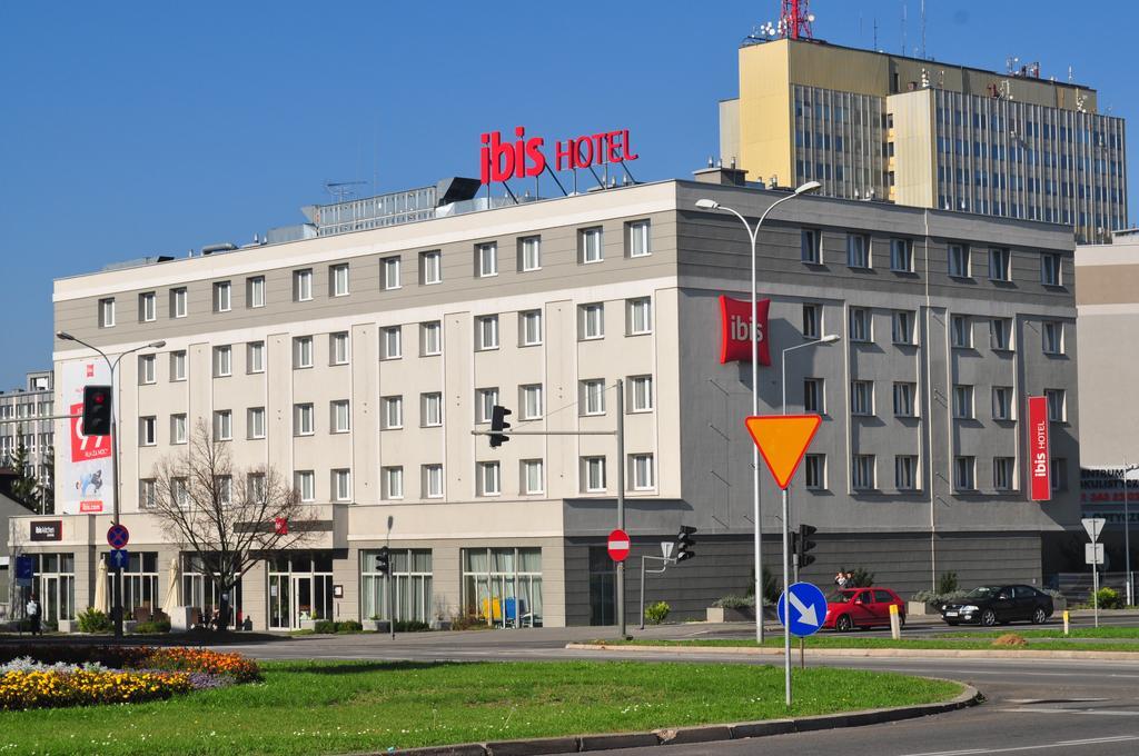 Hotel Ibis Kielce Centrum Dış mekan fotoğraf