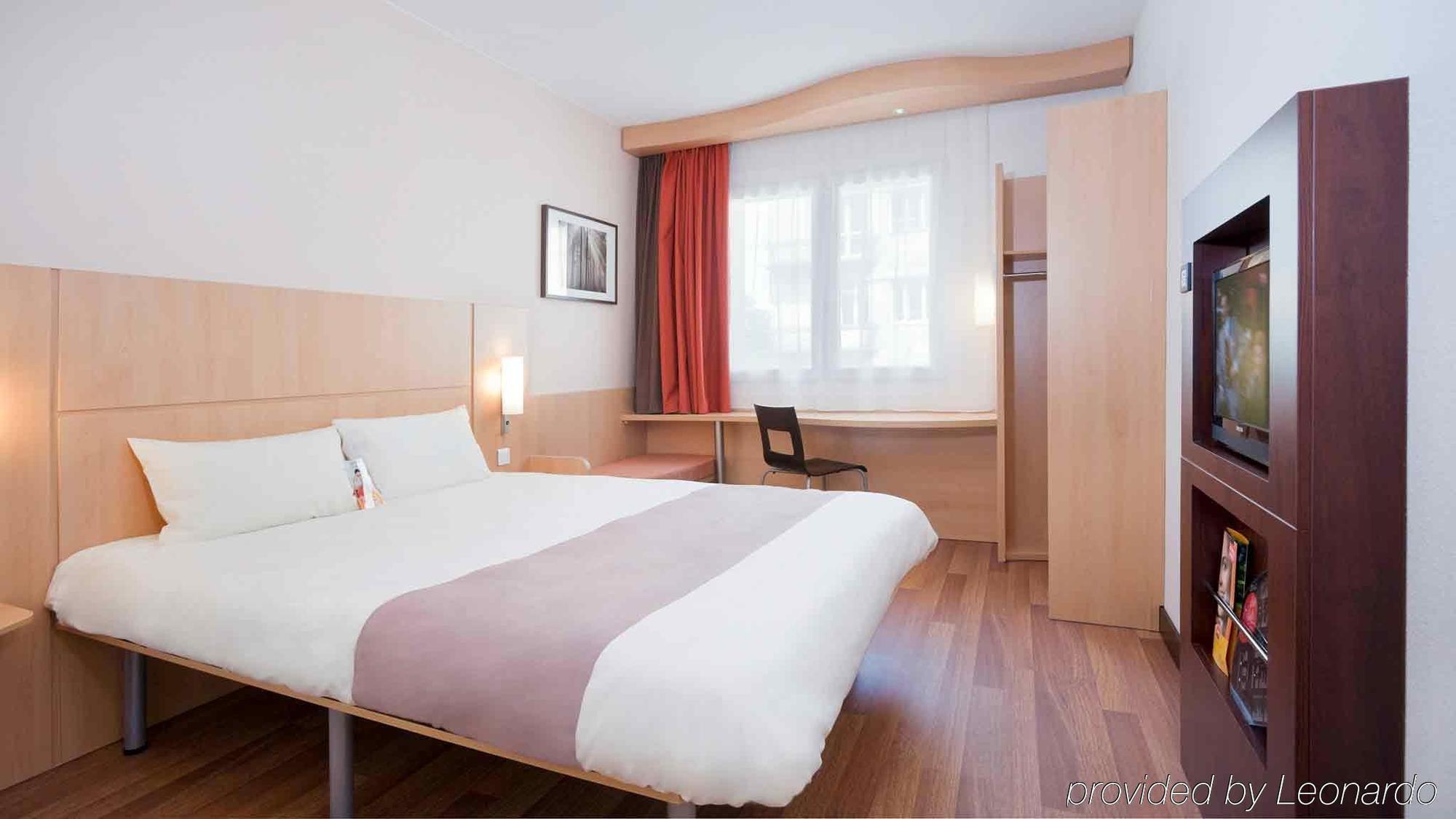 Hotel Ibis Kielce Centrum Dış mekan fotoğraf